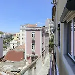 Typical Mouraria By Homing Apartment Lisbon