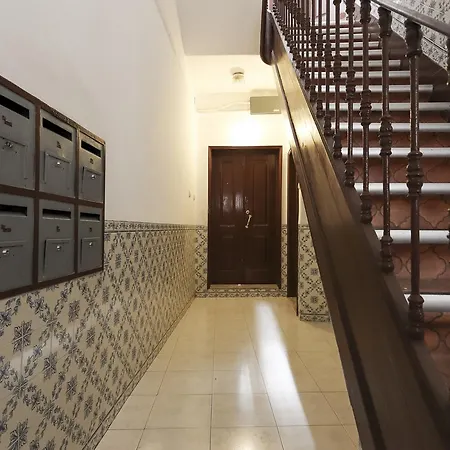 Appartement Typical Mouraria By Homing